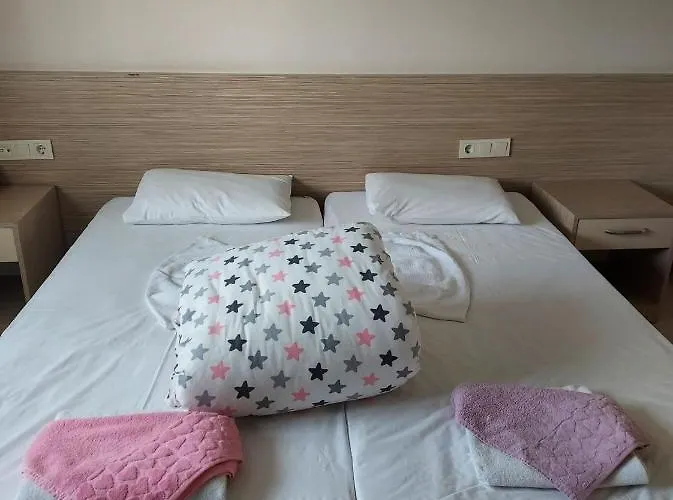 Apartahotel Larsens Alanya