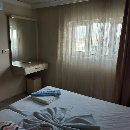 Larsens * Алания